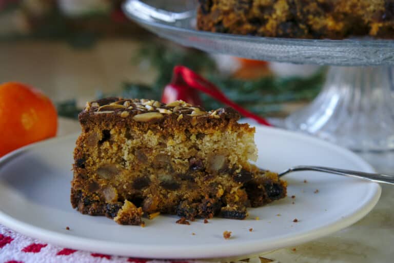 Egg-less Christmas cake