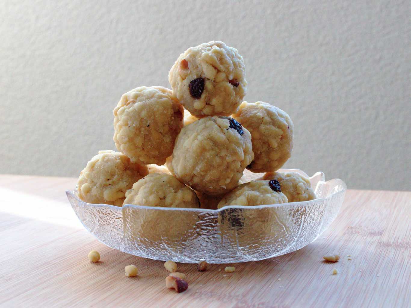 Homemade Ghee Boondi Ladoo Recipe