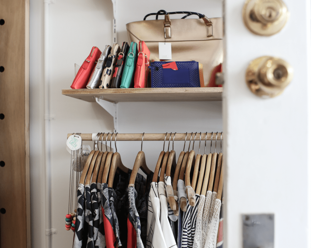 Low budget Closet organization hacks