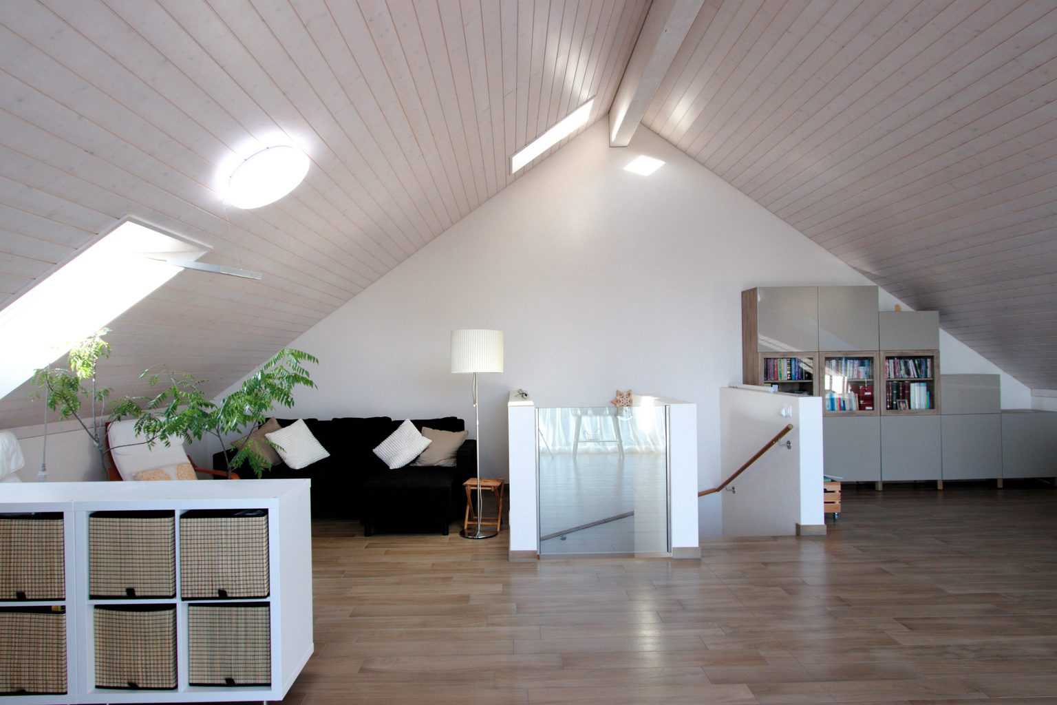 Minimalist home office makeover