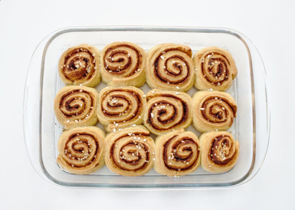 Easy Cinnamon Rolls