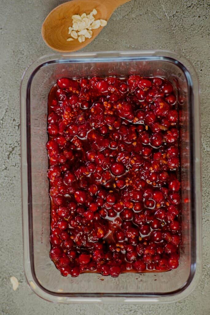 Red Currant Crumble Filling