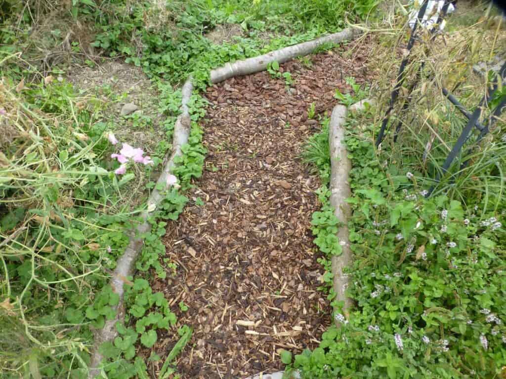 Making foot paths